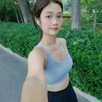 陈玲